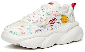 (W) Coca Cola x Anta Life Series 'Pata de Gato Maullido' 922048894-9 Lookbook (W) Coca Cola x Anta Life Series 'Pata de Gato Maullido' 922048894-9