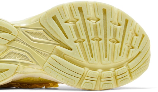 (W) Collina Strada x Puma Velophasis 'Kuning Vintage' 399586-01 Purchase (W) Collina Strada x Puma Velophasis 'Kuning Vintage' 399586-01