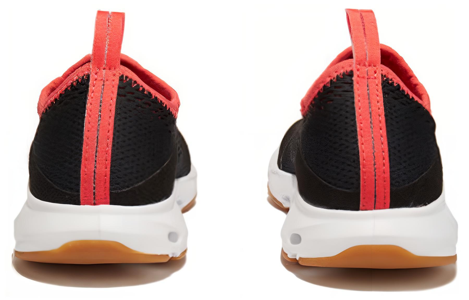Shop Columbia 哥倫比亞 Original Pro Hiking 休閒舒適 減震耐磨透氣輕便 低筒 戶外功能鞋 女款 黑粉
