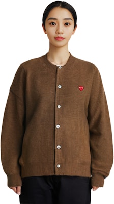 (W) Comme Des Garçons CDG Play Heart Cardigan Coklat Lengan Panjang. AZ-N079-051-3 Lookbook (W) Comme Des Garçons CDG Play Heart Cardigan Coklat Lengan Panjang. AZ-N079-051-3