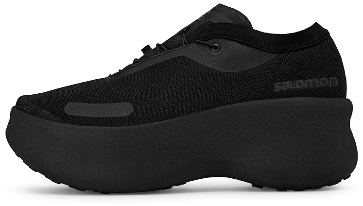 women-comme-des-garcons-x-salomon-sense-feel-black-fashion-415646