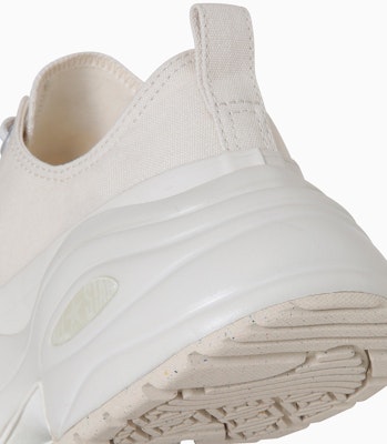 (W) コンバース オールスター® サージトレーナー OX スニーカー エクル 31313160 Sizing (W) コンバース オールスター® サージトレーナー OX スニーカー エクル 31313160