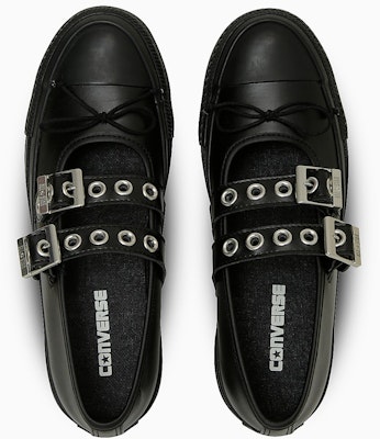 (W) 匡威All Star BL多孔低帮帆布鞋黑色 31315100 Lookbook (W) 匡威All Star BL多孔低帮帆布鞋黑色 31315100