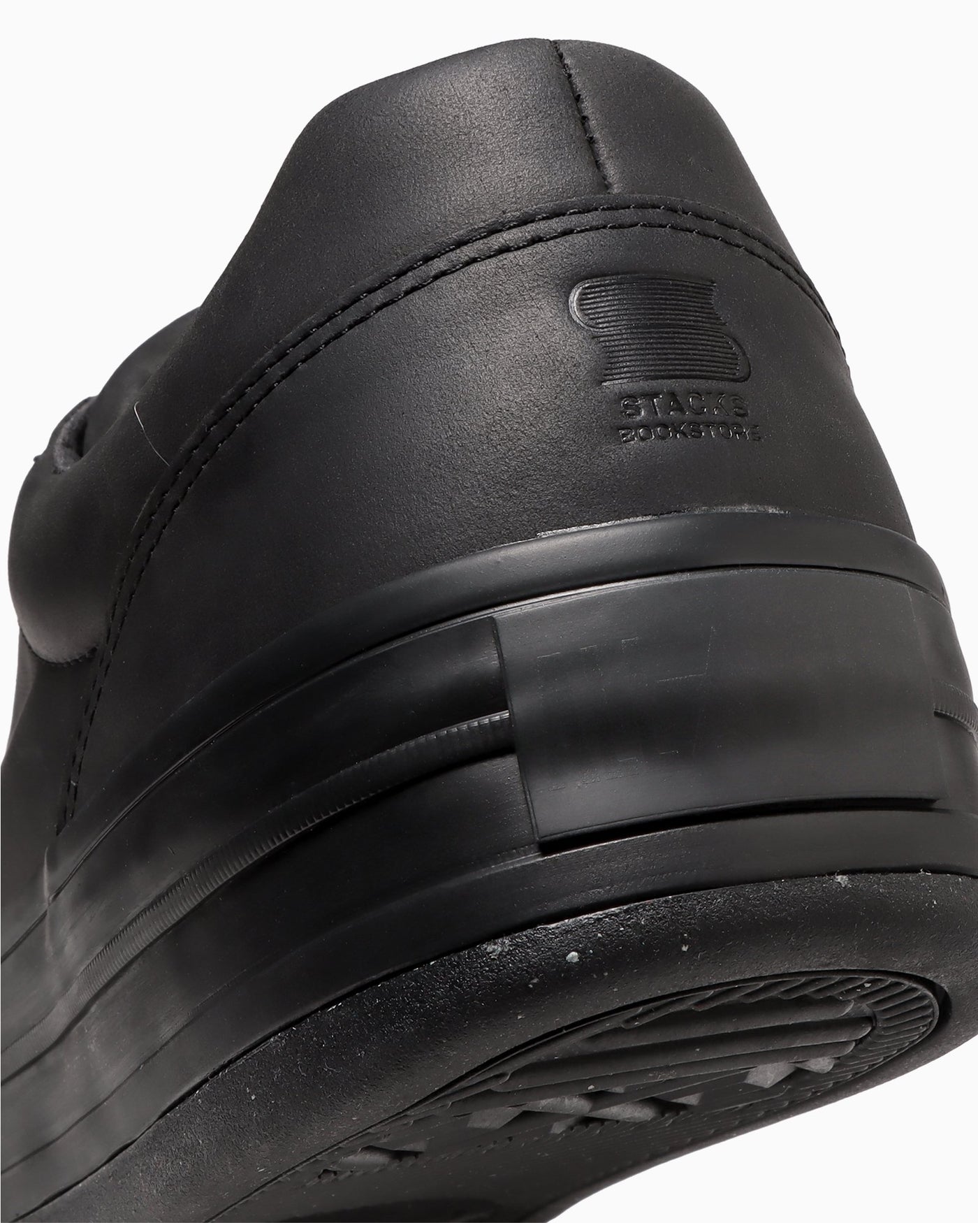 Sizing (W) Converse 全明星 Boarderstar Ox Stacksbookstore 鋼黑色運動鞋 31310790