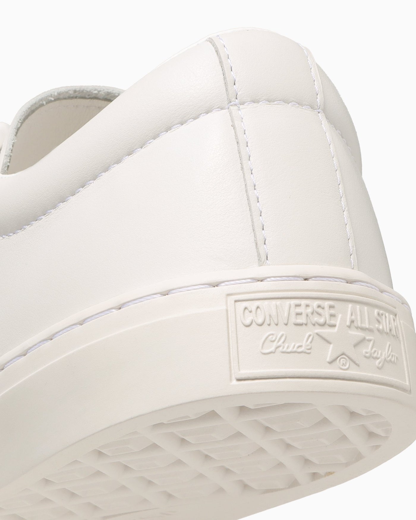 Sizing (W) Converse All Star Coupe OX Low Top Sneakers Putih 38002000