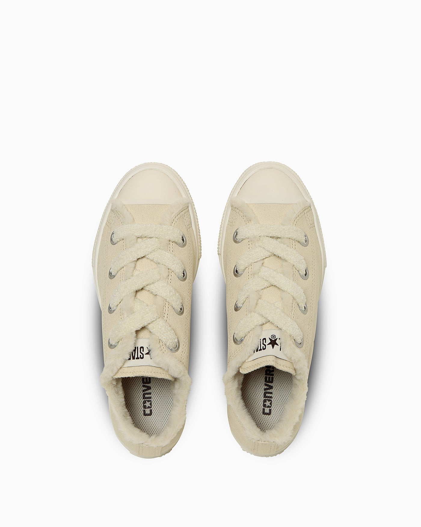 Shop (W) 匡威All Star Light大鞋带珍珠绒面奶油色低帮鞋 31315891