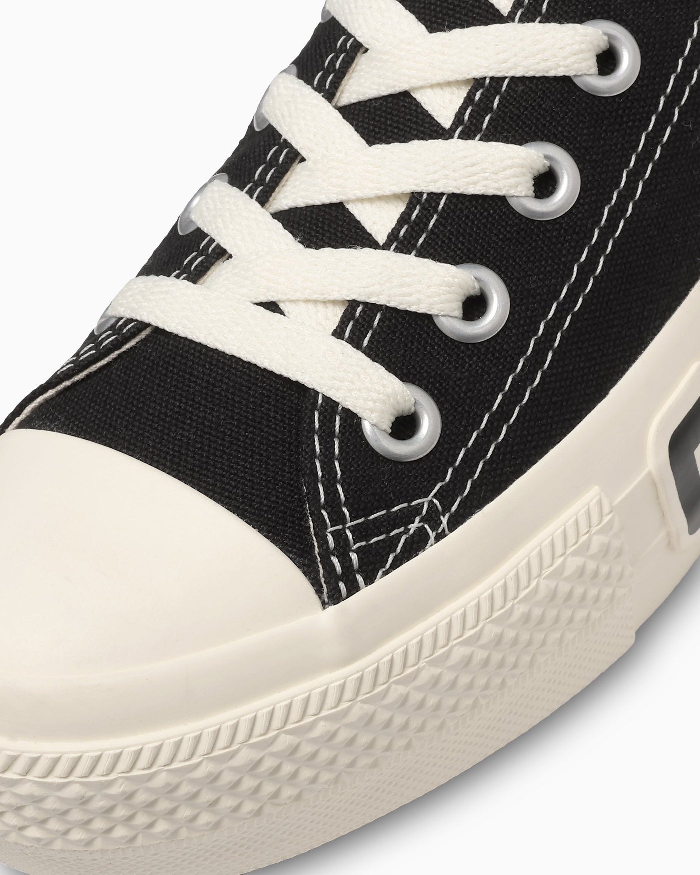 Sizing (W) Converse All Star Platform Logo Patch Low Ox Sneakers Hitam 31312161