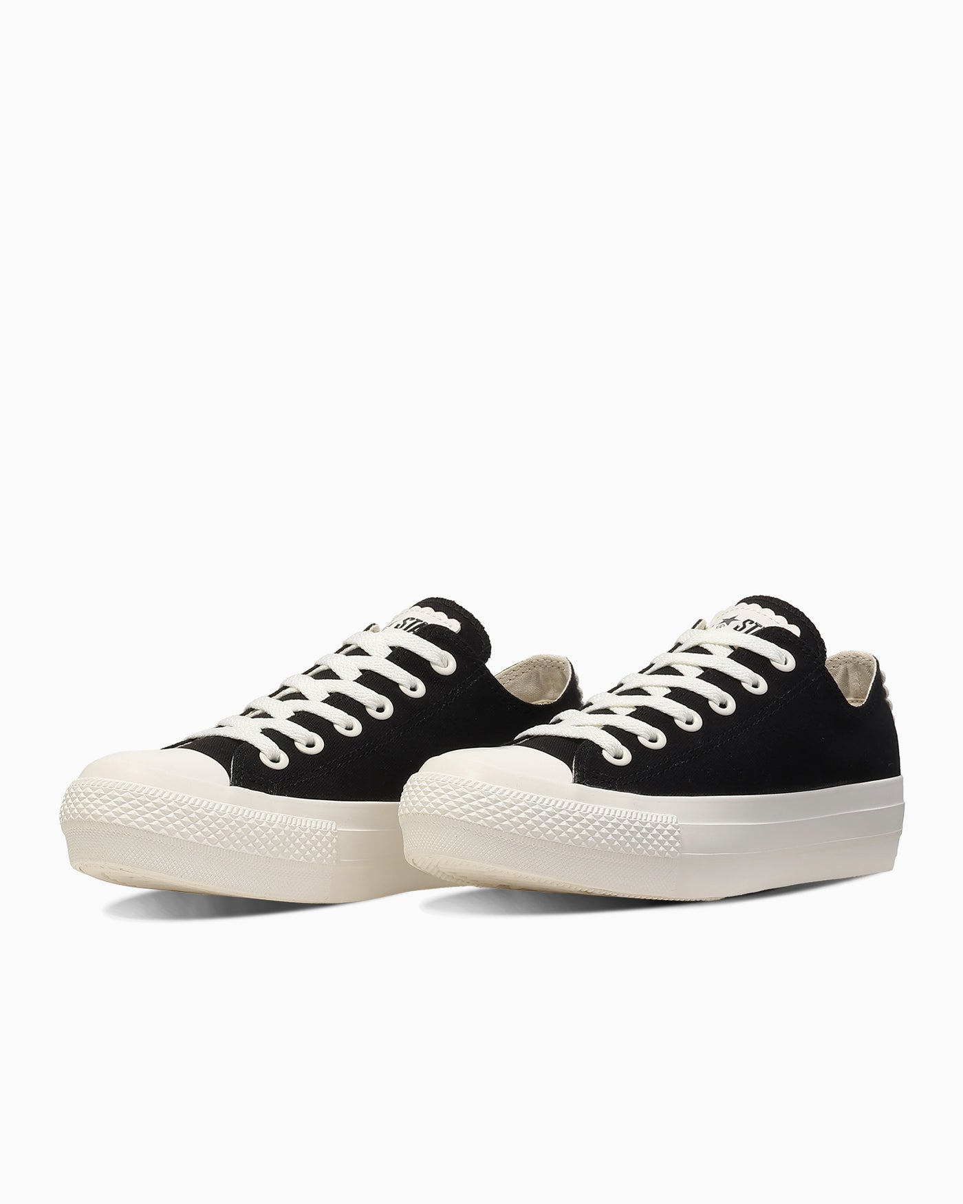 Order (W) Converse All Star PLTS Flowercut 黑/白 低筒運動鞋 31318820