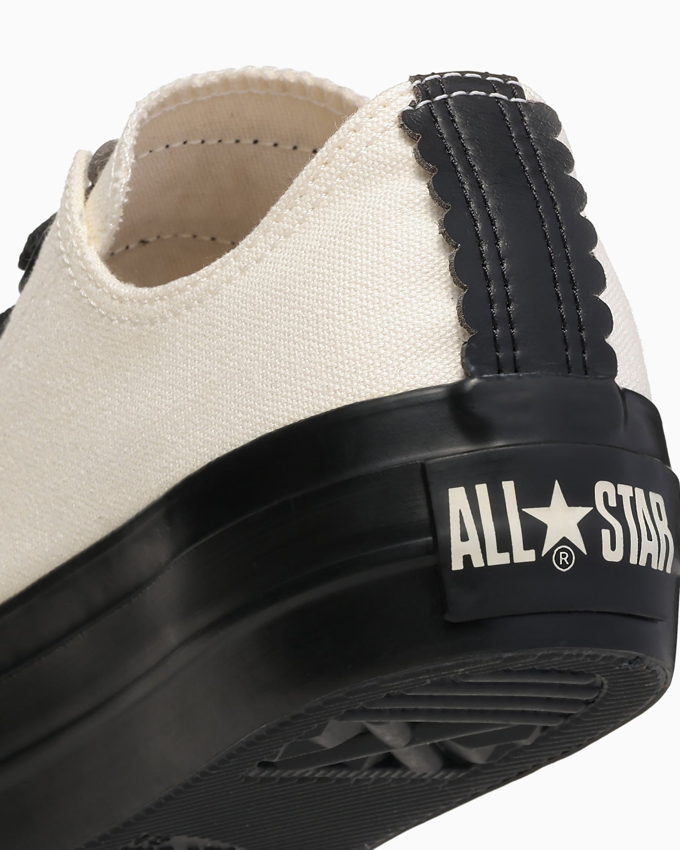 Cheap (Women) Converse All Star PLTS Flowercut OX White/Black 31318821