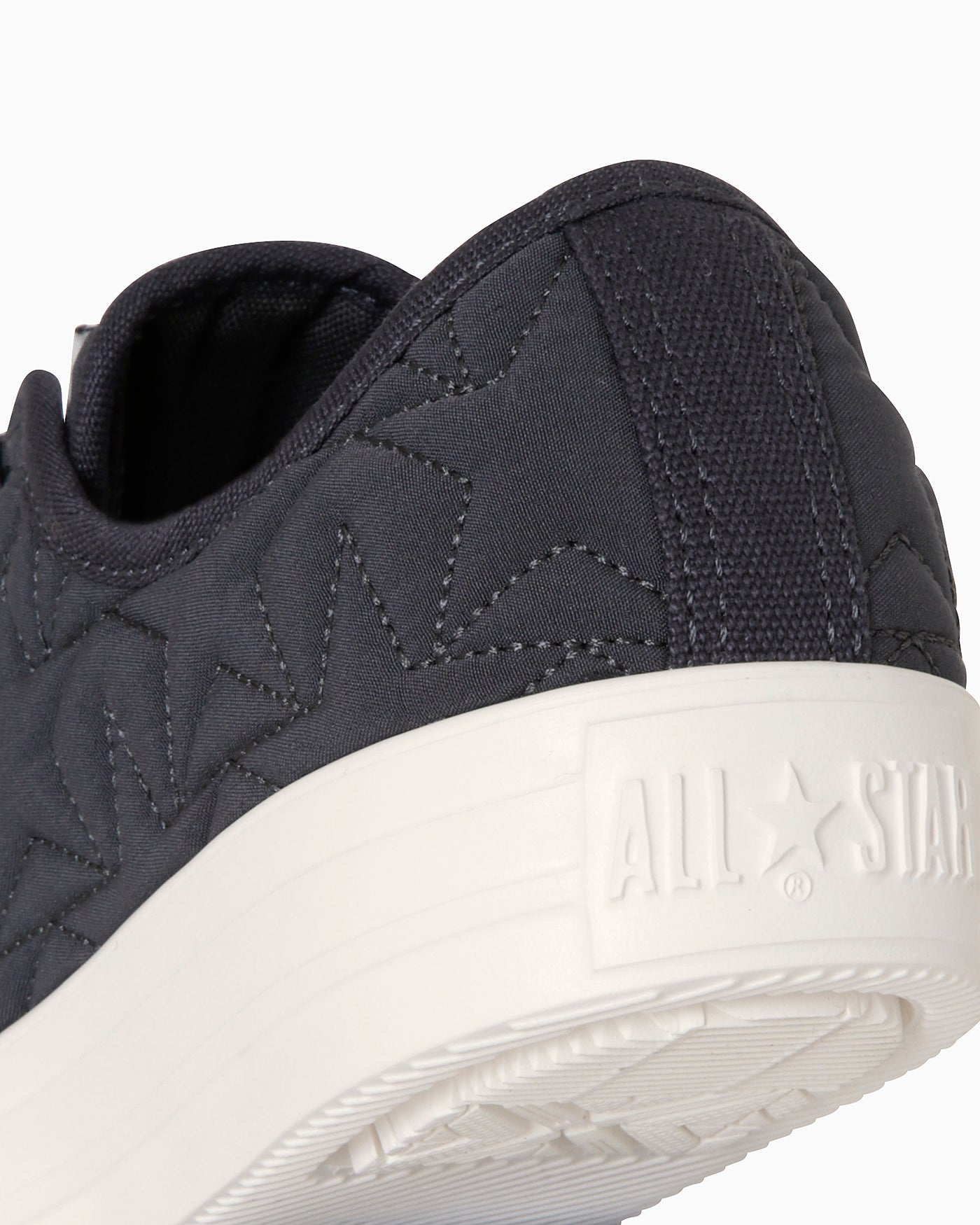 Sizing (W) コンバース オールスター キルティング OX スニーカー オフホワイト 31313251