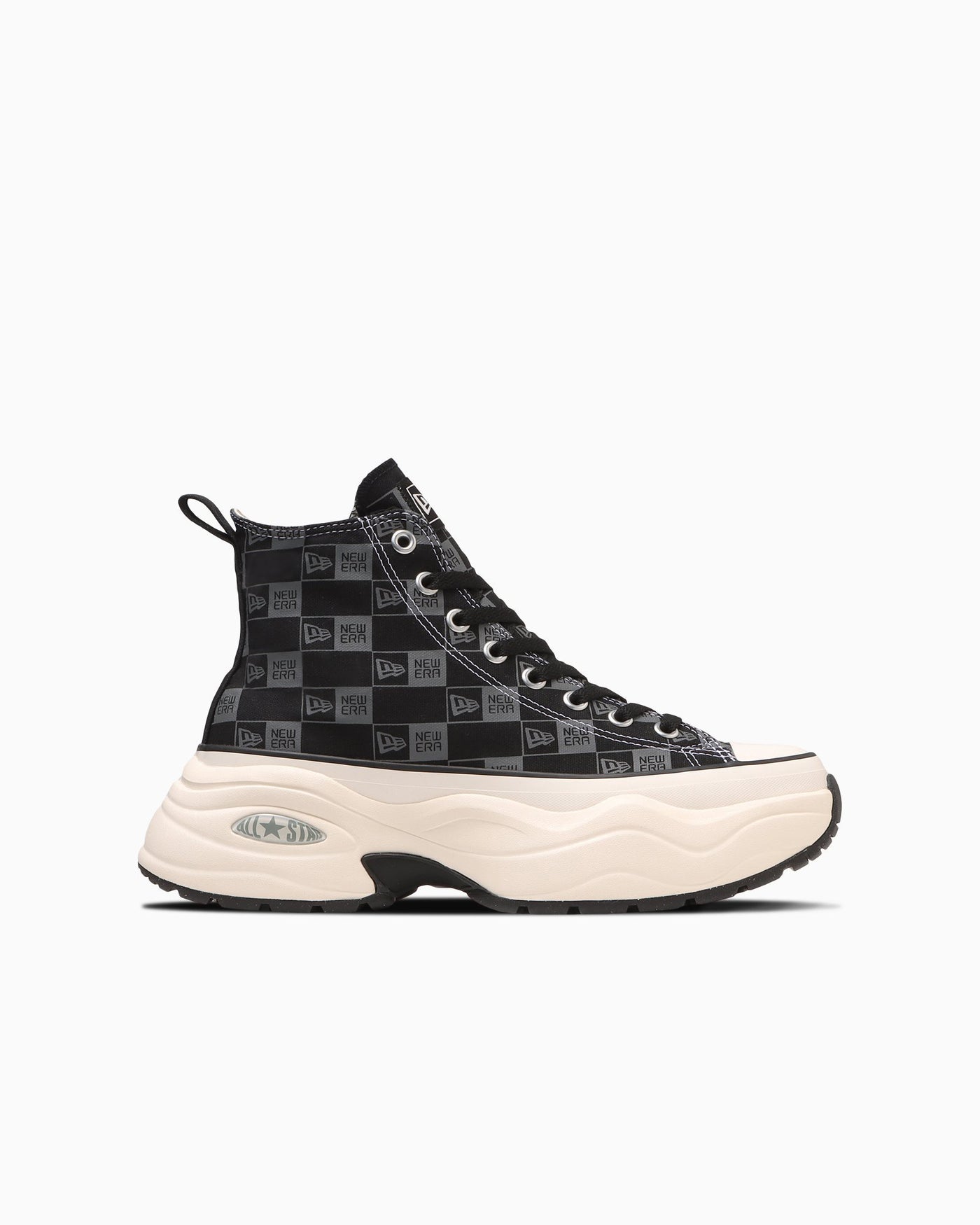 Order (W) Converse All Star Surge Trainer High Navy Black Edisi Tinggi. 31312420