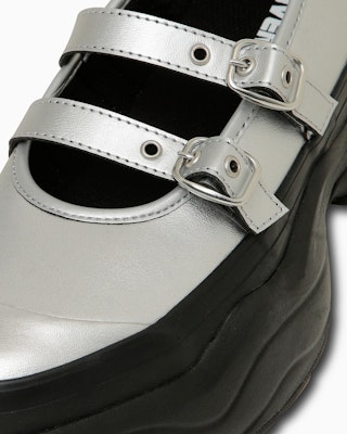 (W) Converse 全明星 Surge Trainer MJ ST OX 银色/黑色 31315660 Details for (W) Converse 全明星 Surge Trainer MJ ST OX 银色/黑色 31315660