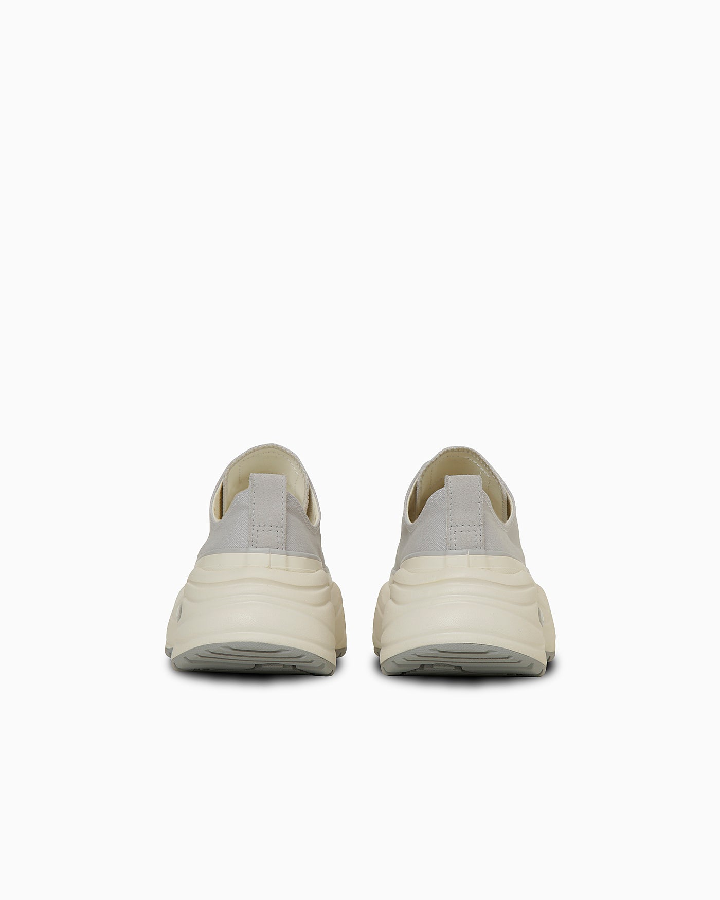 Shop (W) Converse All Star Surgetrainer NC OX Sepatu Putih Whisper 31314841