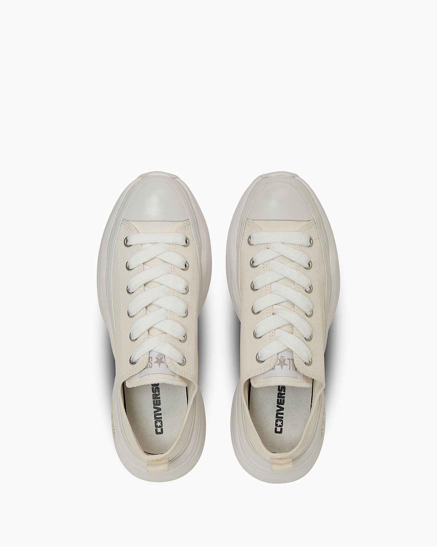 Lookbook (W) 컨버스 올스타 서지트레이너 OX 스니커즈 화이트/화이트 31315500