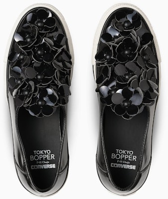 (Women) Converse All Star Tokyo Bopper Flower Slip-On Sneakers Black 31312710 Lookbook (Women) Converse All Star Tokyo Bopper Flower Slip-On Sneakers Black 31312710