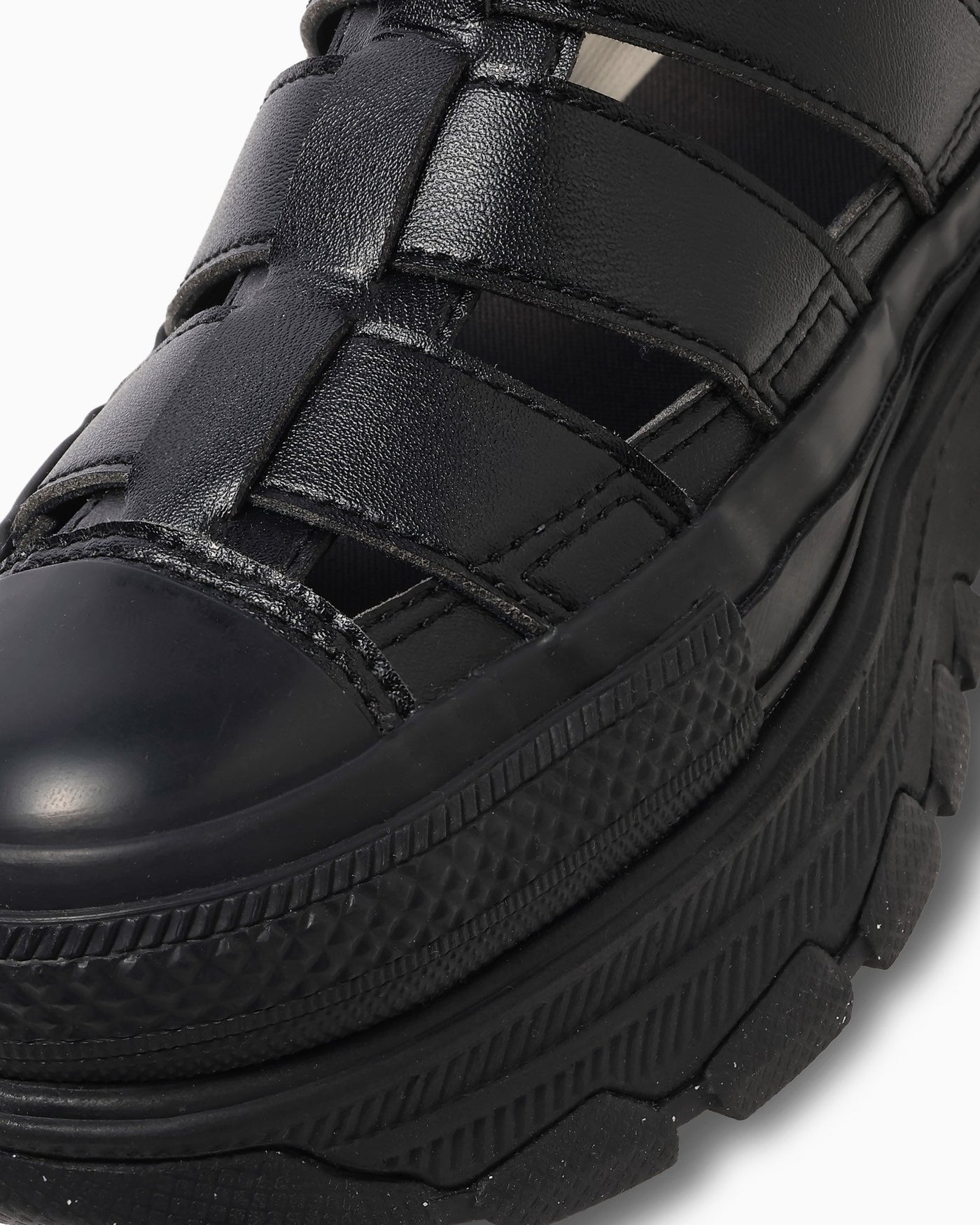 Details for (W) Converse All Star Trekwave Gladiator Hi Sneakers Hitam 31311940