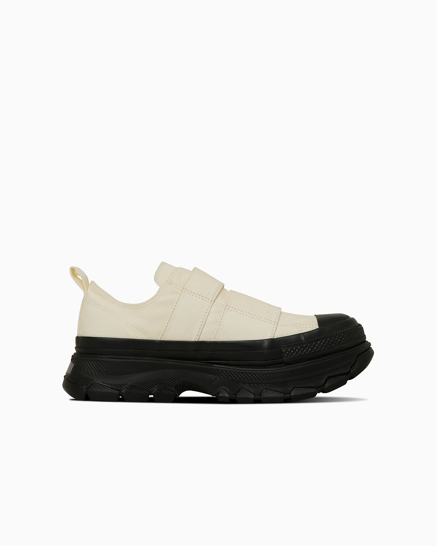 Order (W) Converse All Star Trekwave V-2 Ox Sneakers Ecru/Hitam 31314860