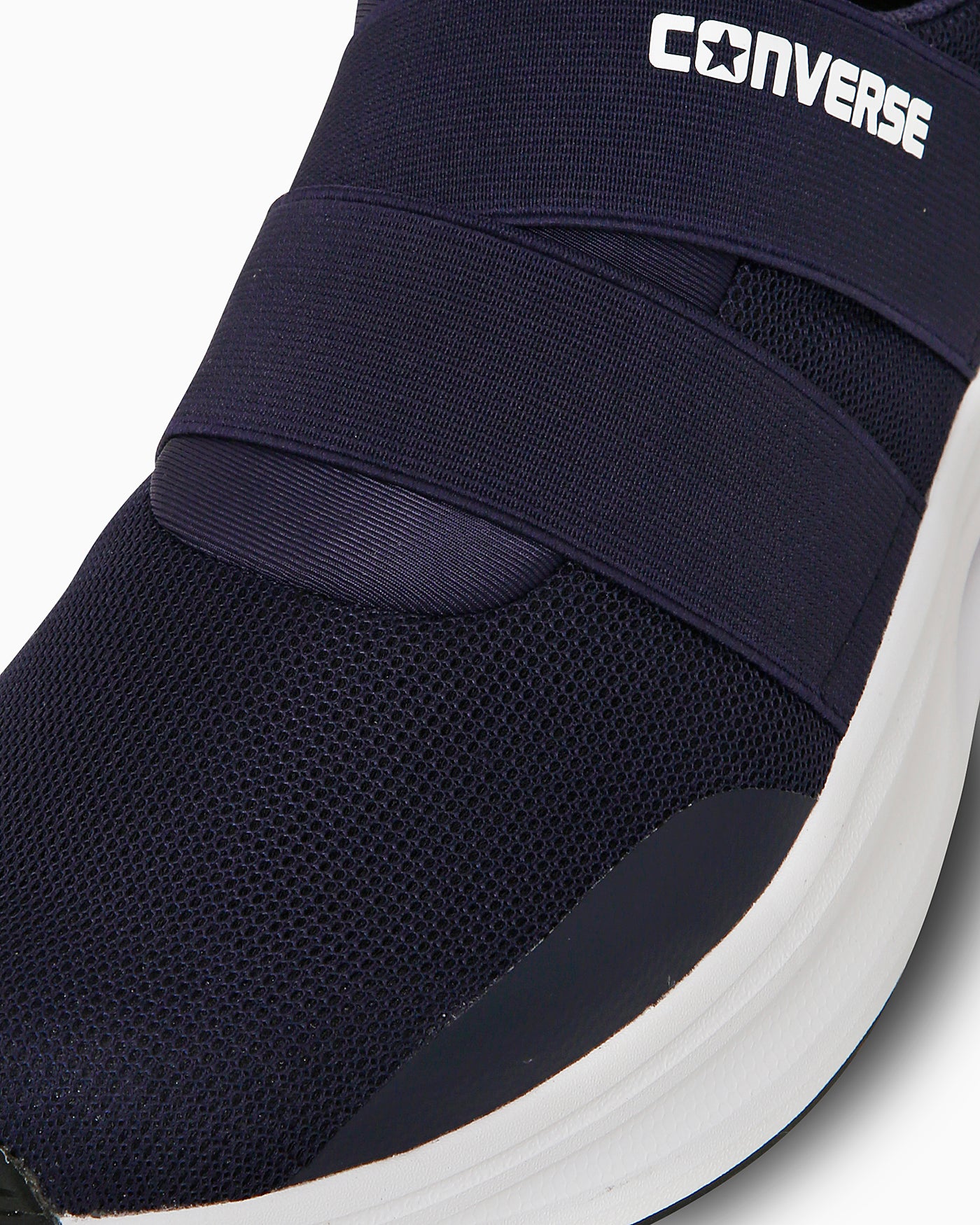 Details for (W) Converse Cavestar SS XG Sepatu Basket Hitam 33600052