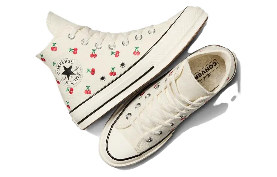 Shop (W) Converse Chuck 70 Tinggi 'Cherries' A08863C