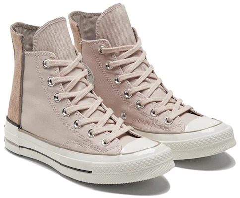 (W) Converse Chuck 70 Tinggi 'Cork - Putih Vintage' 569436C Lookbook (W) Converse Chuck 70 Tinggi 'Cork - Putih Vintage' 569436C