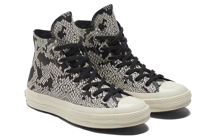 Lookbook (女性) Converse Chuck 70 高筒「數位迷亂 - 蟒蛇紋」570355C