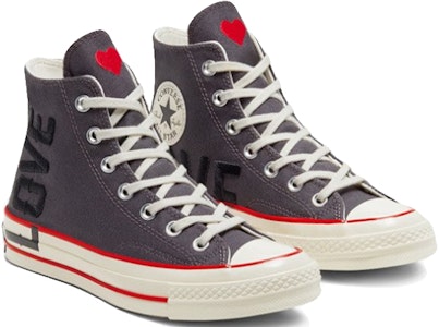 (W) Converse Chuck 70 Tinggi 'Cinta Tanpa Takut' 567153C Lookbook (W) Converse Chuck 70 Tinggi 'Cinta Tanpa Takut' 567153C