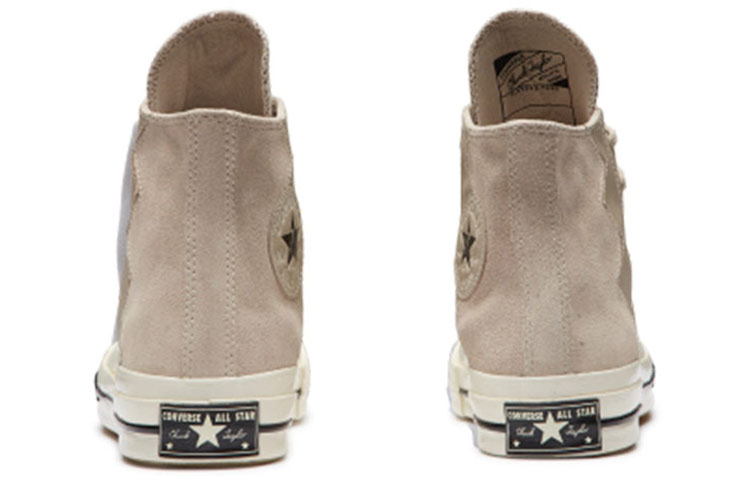 Shop (W) Converse Chuck 70 Tinggi 'Papyrus' 566136C