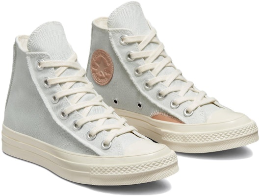 (W) Converse Chuck 70 高帮 '银灰色' 572611C Lookbook (W) Converse Chuck 70 高帮 '银灰色' 572611C