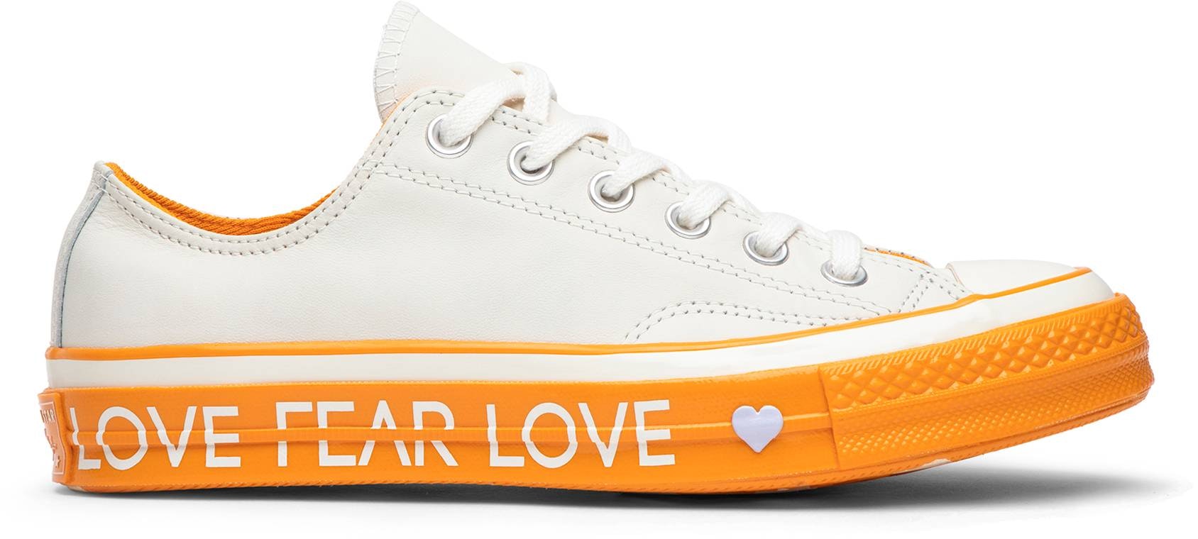 Converse love graphic low top top