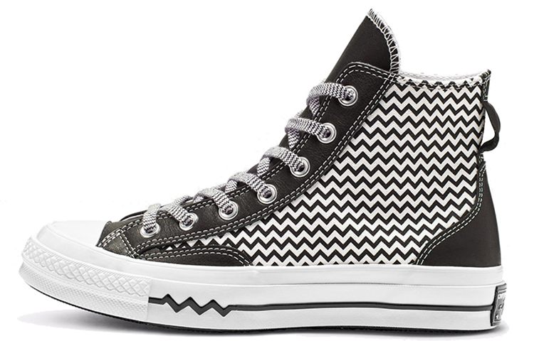 Buy (W) Converse Chuck 70 Mission-V Tinggi 'Hitam Putih' 564969C
