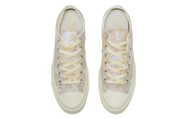 Lookbook (W) Converse Chuck 1970s Rendah Pale Vanilla 'Kelabu Putih' 564299c