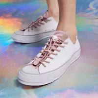 (Women) Converse Chuck 70 Ox Vintage White/Static Pink Casual Shoes Pink White color A10081C (Women) Converse Chuck 70 Ox Vintage White/Static Pink Casual Shoes Pink White color A10081C