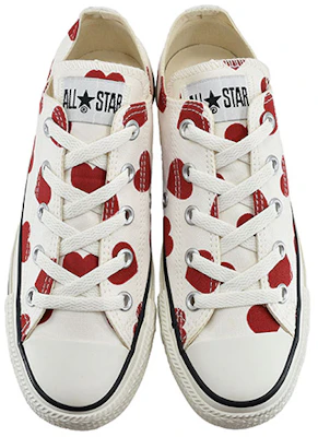 Converse Chuck All Star Fullhearts Ox 女款 白紅 愛心 情人節 Lookbook Converse Chuck All Star Fullhearts Ox 女款 白紅 愛心 情人節