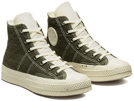 (Women) Converse Chuck Taylor All Star 1970s Sneakers White/Olive 571353C Lookbook (Women) Converse Chuck Taylor All Star 1970s Sneakers White/Olive 571353C