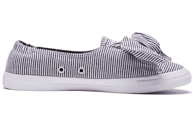 Order (W) Converse Chuck Taylor All Star 'Hitam Putih' 560673C