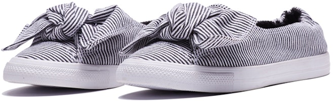 (W) 匡威Chuck Taylor全明星'黑白' 560673C Lookbook (W) 匡威Chuck Taylor全明星'黑白' 560673C