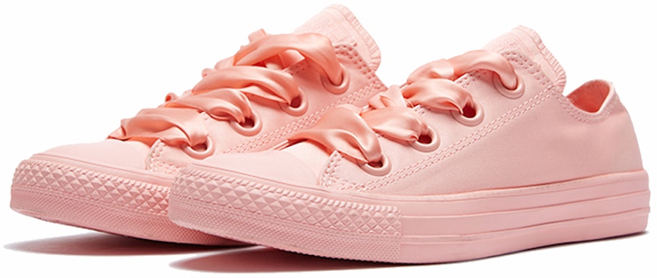 (W) Converse Chuck Taylor All Star Big Eyelets 'Merah' 564608C Lookbook (W) Converse Chuck Taylor All Star Big Eyelets 'Merah' 564608C