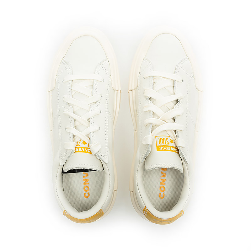 Sizing (W) Converse Chuck Taylor All Star 巡航帆布鞋 A15817C