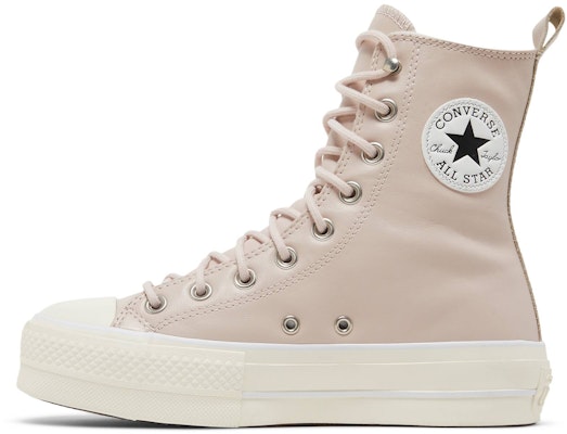(W) Converse Chuck Taylor All Star Platform Tinggi 'Mountain Club - Silt Red' 570026C Lookbook (W) Converse Chuck Taylor All Star Platform Tinggi 'Mountain Club - Silt Red' 570026C
