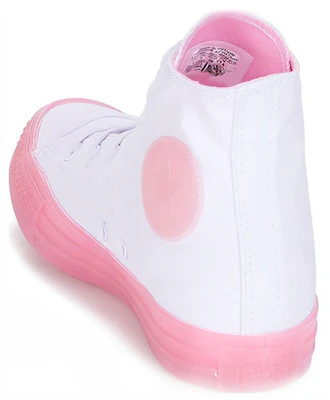 (W) Converse Chuck Taylor All Star Hi 'Putih Cherry Blossom' 560645C Lookbook (W) Converse Chuck Taylor All Star Hi 'Putih Cherry Blossom' 560645C