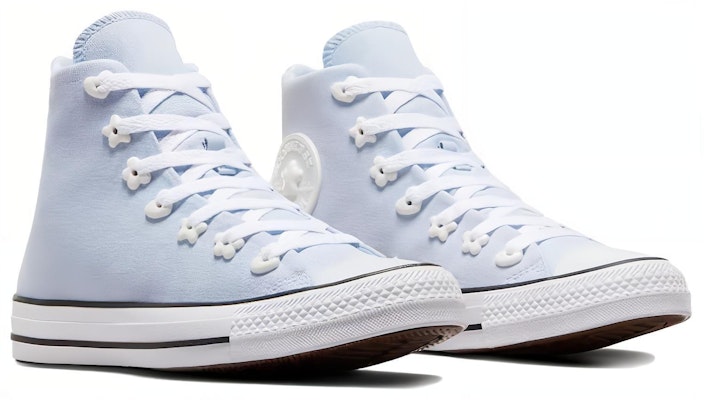 Converse CHUCK TAYLOR 防滑耐磨 高筒 生活休閒鞋 女款 藍白 Lookbook Converse CHUCK TAYLOR 防滑耐磨 高筒 生活休閒鞋 女款 藍白