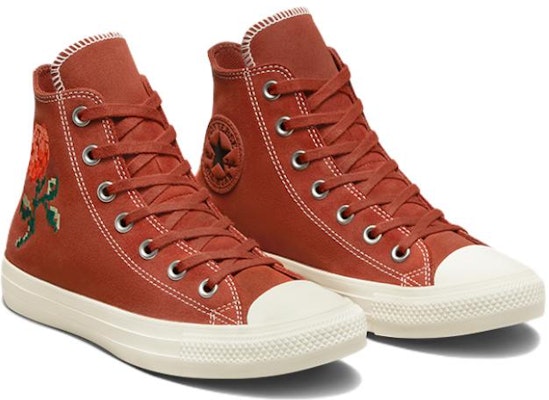(W) Converse Chuck Taylor All Star Tinggi 'Bordir Mawar' A04297C Lookbook (W) Converse Chuck Taylor All Star Tinggi 'Bordir Mawar' A04297C