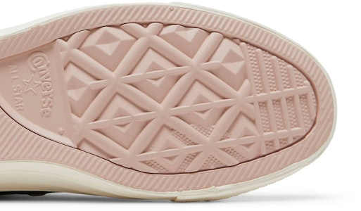 (W) Converse Chuck Taylor All Star High 'Bordir Bunga - Hitam' A01585C Purchase (W) Converse Chuck Taylor All Star High 'Bordir Bunga - Hitam' A01585C