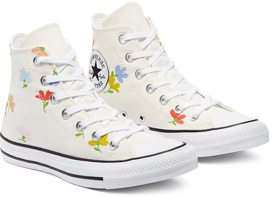 (W) Converse Chuck Taylor All Star High Top 'Egret Negro Blanco' 570919C Lookbook (W) Converse Chuck Taylor All Star High Top 'Egret Negro Blanco' 570919C