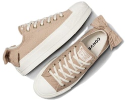 (W) Converse Chuck Taylor All Star Lift Low 'Bow' Wanita A10246C Purchase (W) Converse Chuck Taylor All Star Lift Low 'Bow' Wanita A10246C
