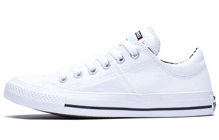 (W) Converse Chuck Taylor All Star Low Top Canvas Sneakers White