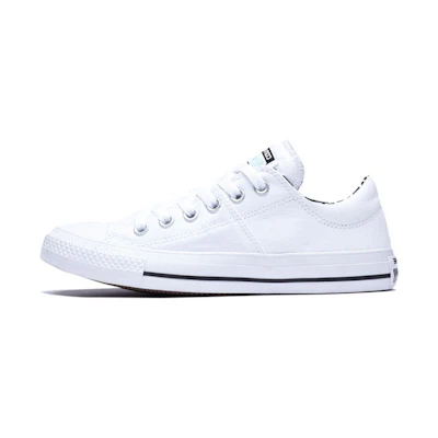 (W) Converse Chuck Taylor All Star Low Top Canvas Sneakers White