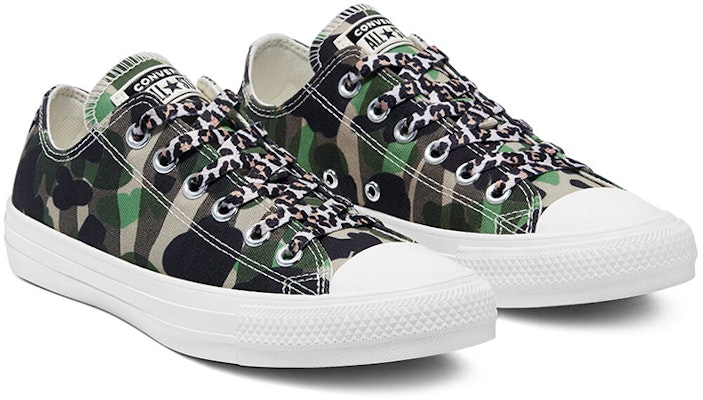 (W) Converse Chuck Taylor All Star Low Camo Hijau 'Multi' 570780C Lookbook (W) Converse Chuck Taylor All Star Low Camo Hijau 'Multi' 570780C