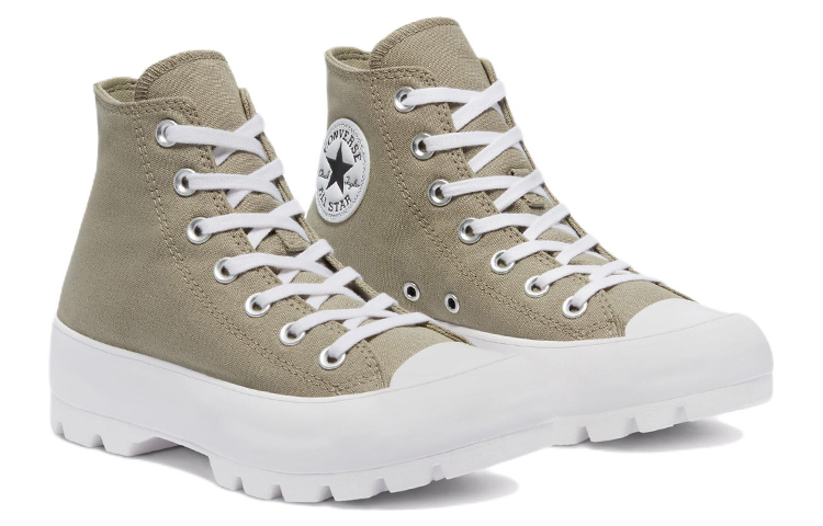 Lookbook (W) Converse Chuck Taylor All Star Lugged High 'Light Field Surplus' en Español 571114C