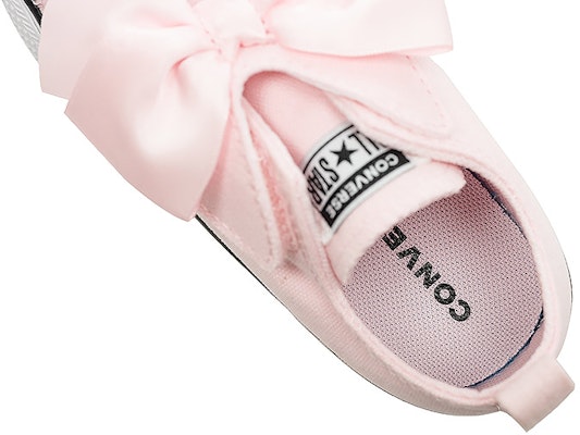 (W) Converse Chuck Taylor All Star Una Correa A14349C Details for (W) Converse Chuck Taylor All Star Una Correa A14349C